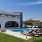 Villa Arco Bianco